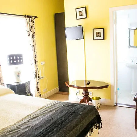 Nocleg ze śniadaniem The Orchard 3*