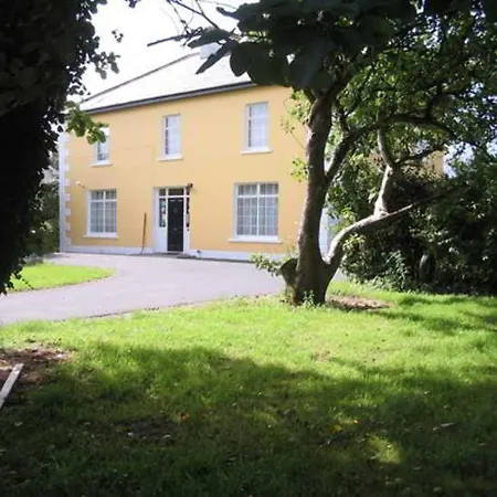 The Orchard 3* Newcastle West