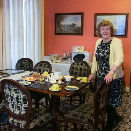 Nocleg ze śniadaniem The Orchard 3*