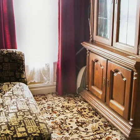 The Orchard 3* Newcastle West