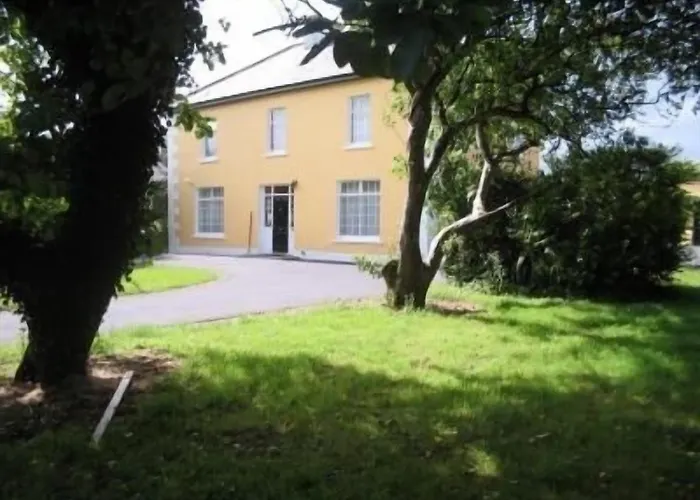 The Orchard 3* Newcastle West